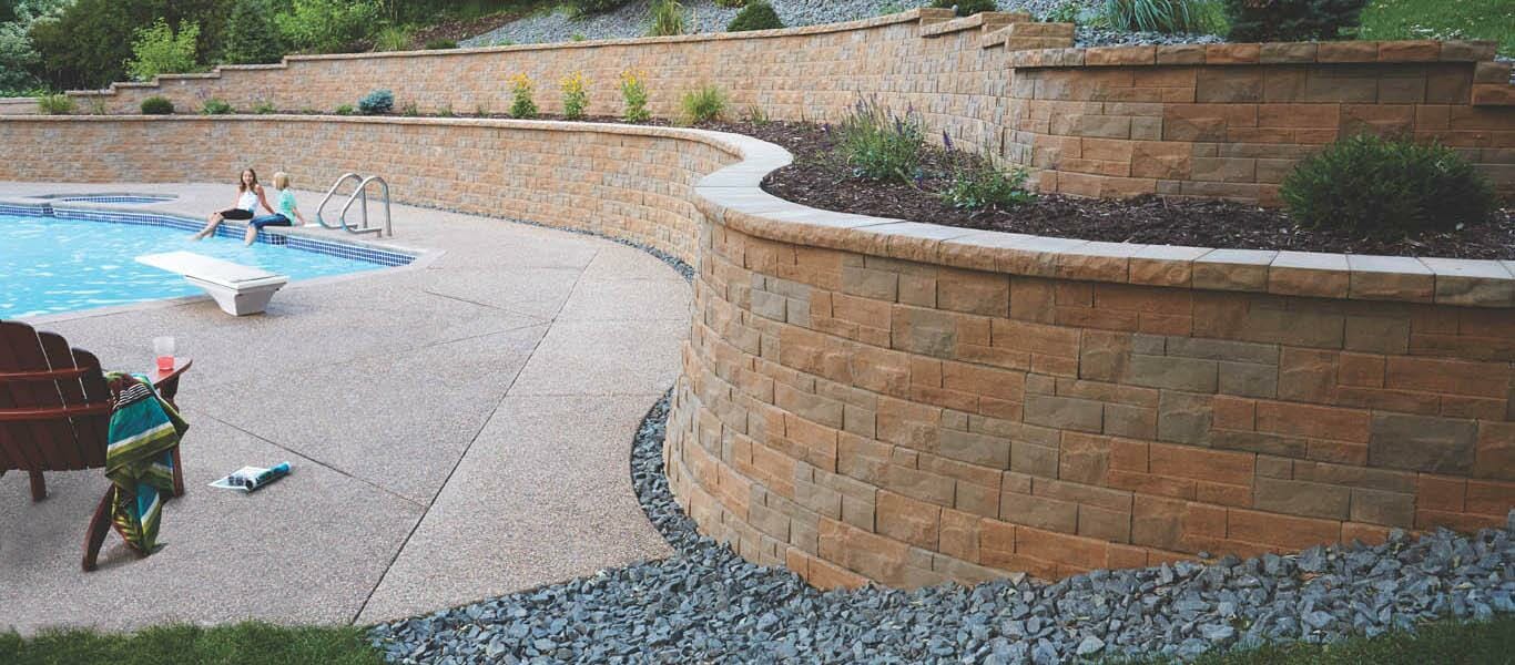 Brisa Hardscapes Outlet