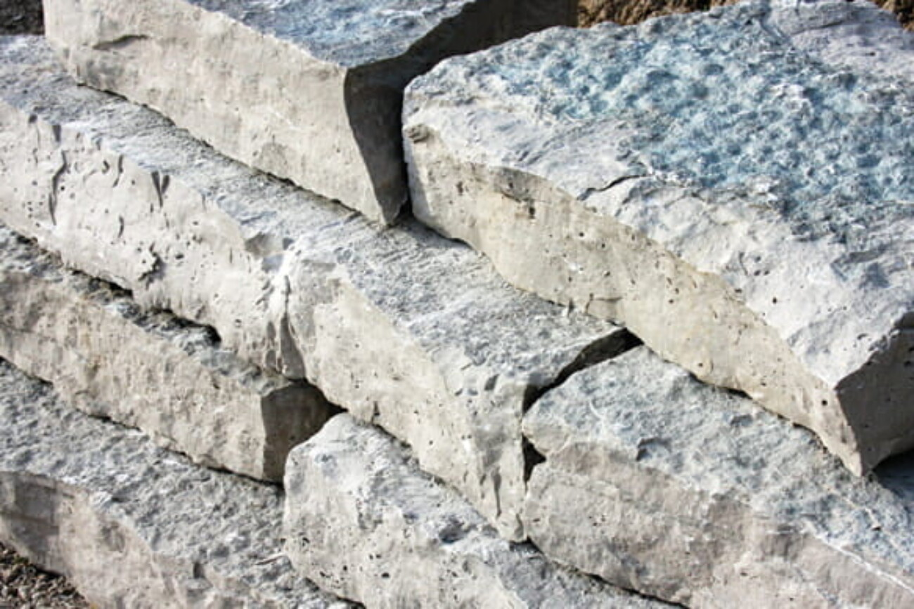 Natural Stone Hardscapes Outlet