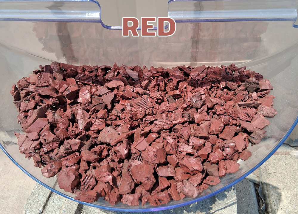Red Rubber Mulch